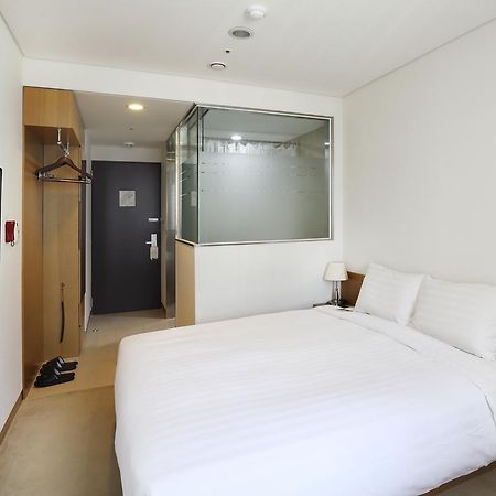 Hotel Aventree Jongno Seoul Exterior photo